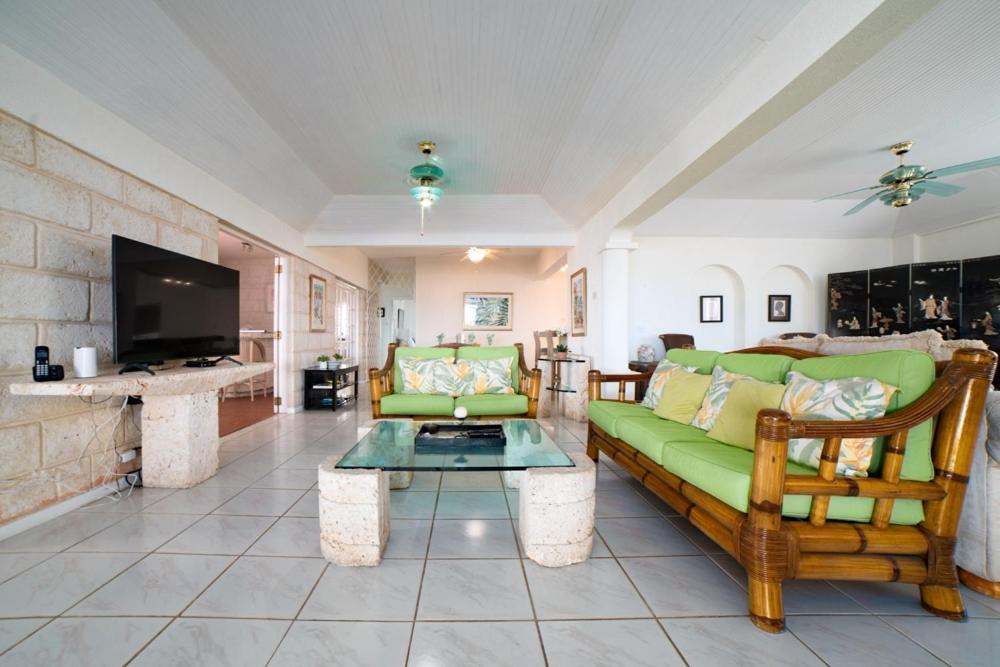 Banyan Beach House Villa Bridgetown Exterior foto